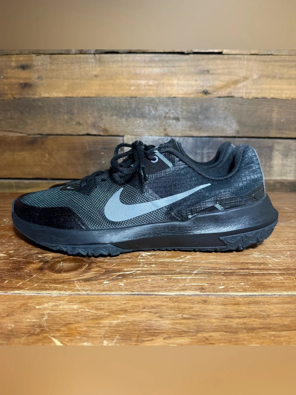 Men's Nike Varsity Compete TR 3 Running Training Shoes Smoke Grey/Black size 8.5